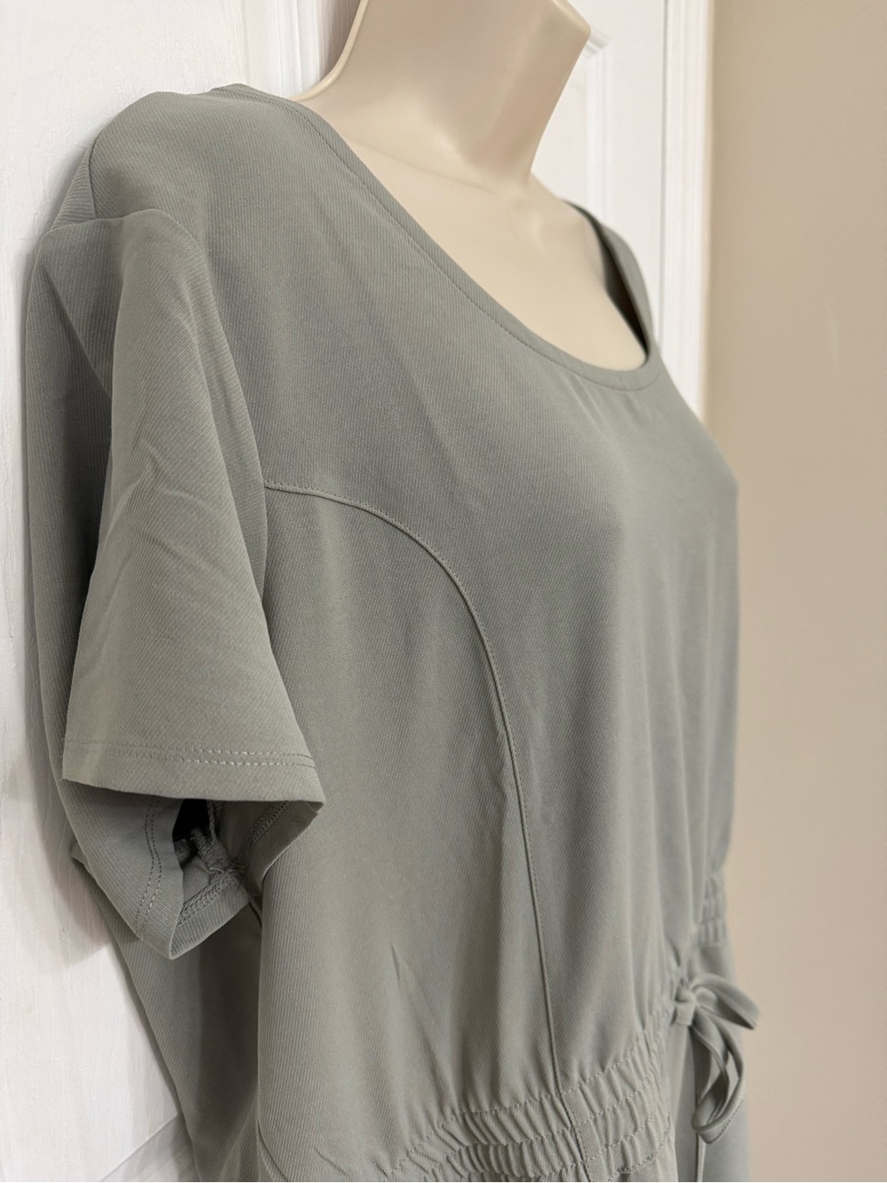 32 Degrees Cool Sage Green Soft Twill Drawstring Pocket Dress Mini XL - Picture 8 of 16